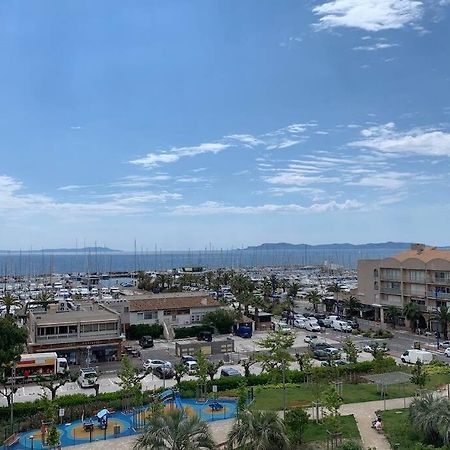 L'Effet Mer, Duplex Sur Le Port Avec Ses 2 Terrasses Vue Mer Hyères Kültér fotó